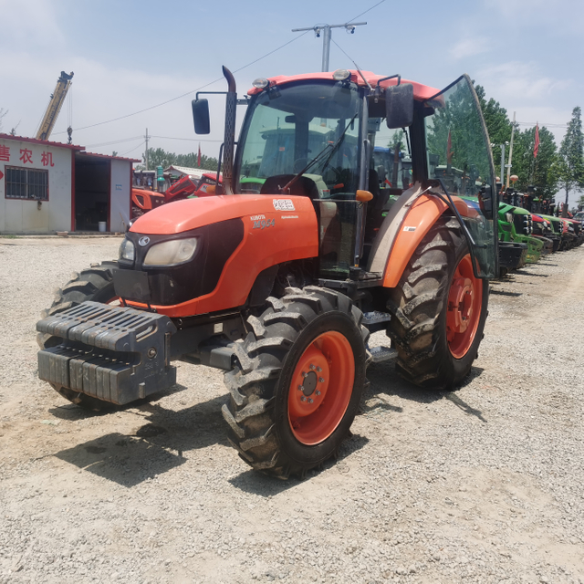 اليد الثانية المدمجة kubota M954 95HP نوع جديد جرار