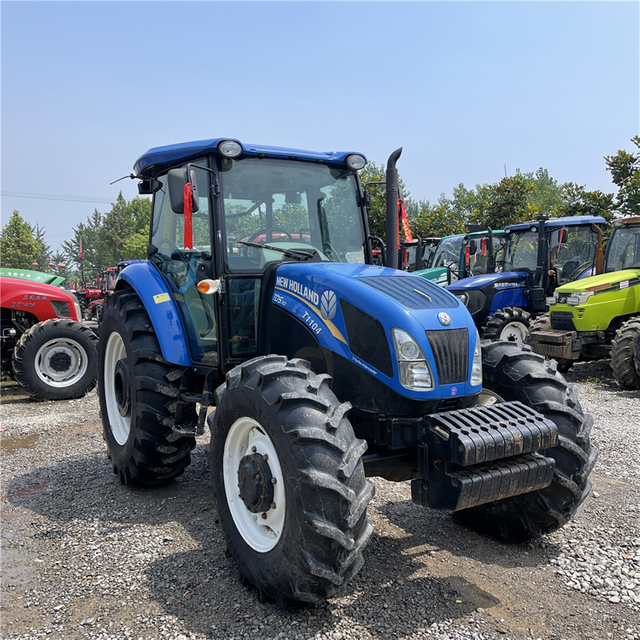 المستعملة Newholland Tractor T1104 110HP 4WD نوعية جيدة للبيع تستخدم Newholland TD5 للبيع