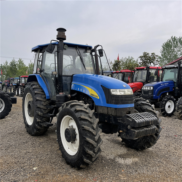 المستعملة New Holland 120HP SNH1204 جرار زراعي