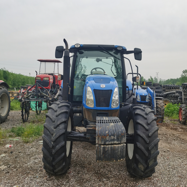 المستعملة Newholland Tractor T6070 140HP 4WD نوعية جيدة للبيع